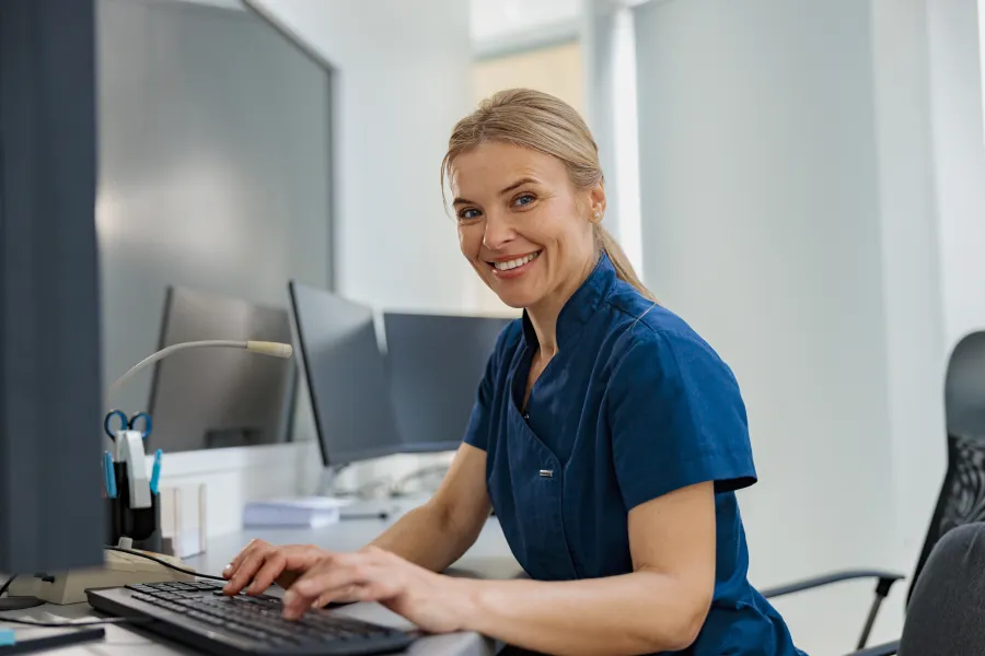 Coordinerend VIG - Teamleider achter pc